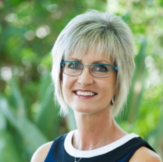 ANN NUGENT